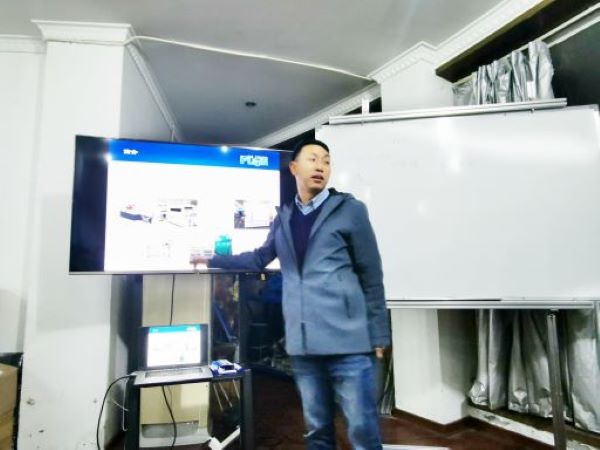 公司積極開展員工培訓(xùn)(圖4) 公司積極開展員工培訓(xùn)(圖4)
